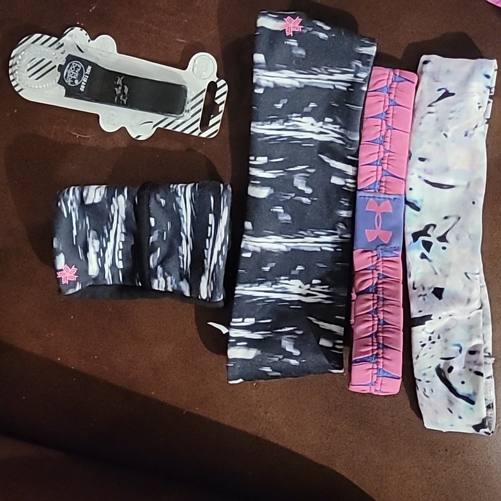 Lot of hair accessories